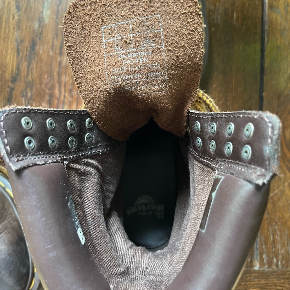 Brown Leather Dr. Martins - Picture 3 of 7